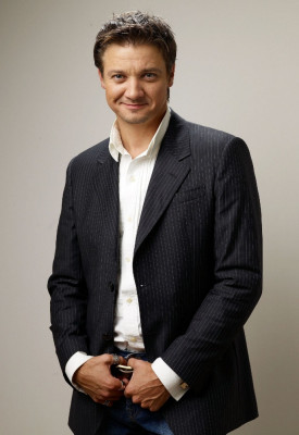 photo 5 in Jeremy Renner gallery [id600694] 2013-01-26 00:00:00