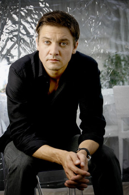 photo 29 in Jeremy Renner gallery [id375444] 2011-03-23 00:00:00