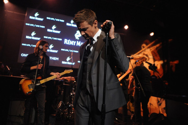 Jeremy Renner pic #848912