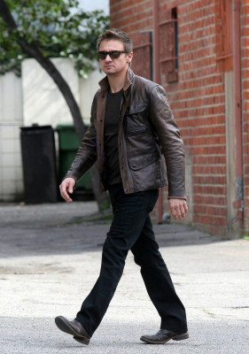 photo 19 in Jeremy Renner gallery [id872859] 2016-03-10 00:00:00