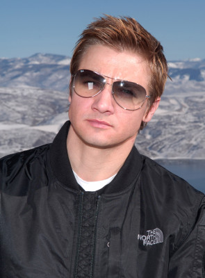 Jeremy Renner pic #612526
