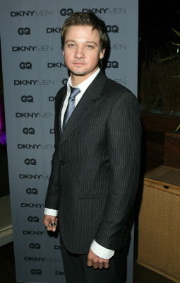 Jeremy Renner pic #619792