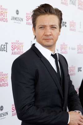 photo 23 in Jeremy Renner gallery [id625642] 2013-04-16 00:00:00