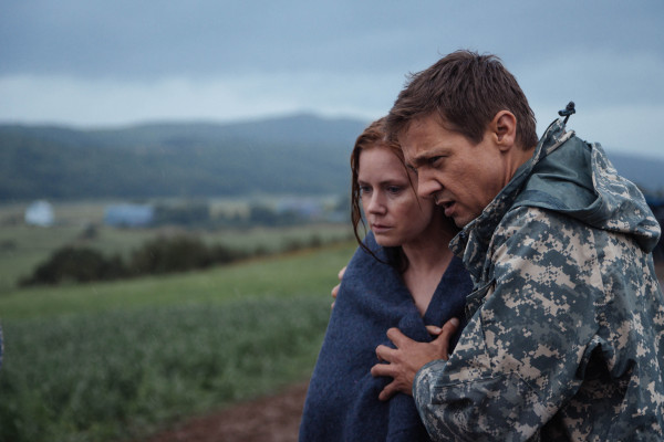 Jeremy Renner - Arrival (2016) - Movie Stills