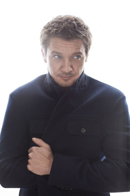 Jeremy Renner - Sarah Dunn Photoshoot 04/29/2014