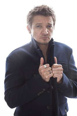 Jeremy Renner - Sarah Dunn Photoshoot 04/29/2014