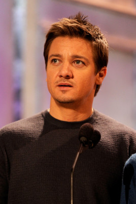 Jeremy Renner pic #607361