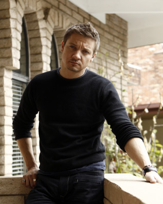 photo 14 in Jeremy Renner gallery [id411602] 2011-08-01 00:00:00