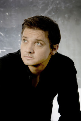 photo 26 in Jeremy Renner gallery [id375447] 2011-03-23 00:00:00