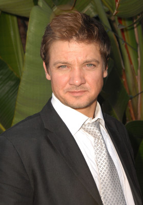 Jeremy Renner pic #608495