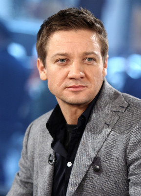 Jeremy Renner pic #499453