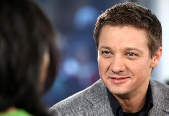 Jeremy Renner pic #499455