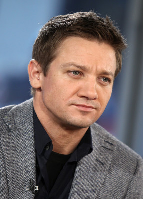 Jeremy Renner pic #499451