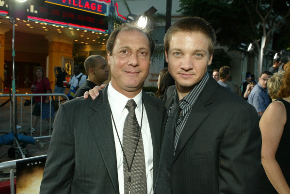 Jeremy Renner pic #609416