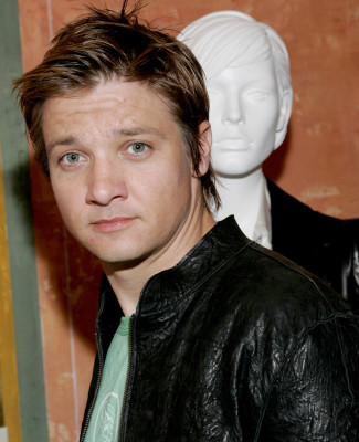 Jeremy Renner pic #609409