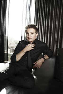 Jeremy Renner pic #518705