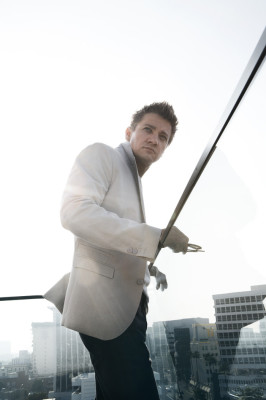 photo 11 in Jeremy Renner gallery [id518711] 2012-06-04 00:00:00
