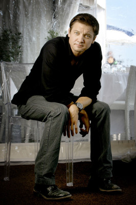 photo 27 in Jeremy Renner gallery [id375446] 2011-03-23 00:00:00