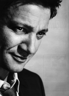 photo 21 in Jeremy Renner gallery [id547759] 2012-08-14 00:00:00