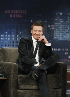 photo 17 in Jeremy Renner gallery [id626080] 2013-04-18 00:00:00
