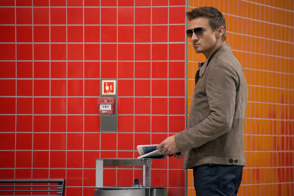 Jeremy Renner - Mission Impossible Rogue Nation - Movie Stills