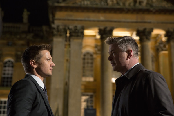 Jeremy Renner - Mission Impossible Rogue Nation - Movie Stills