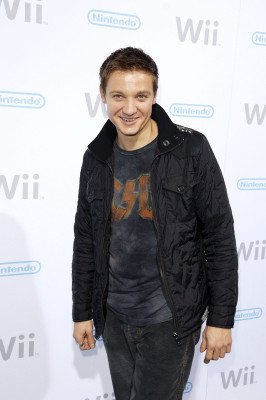 Jeremy Renner pic #346629