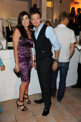 photo 18 in Jeremy Renner gallery [id346120] 2011-01-24 00:00:00