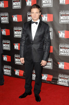 Jeremy Renner pic #343916