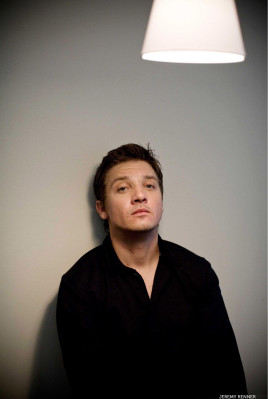 Jeremy Renner pic #328955