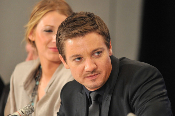Jeremy Renner pic #346245
