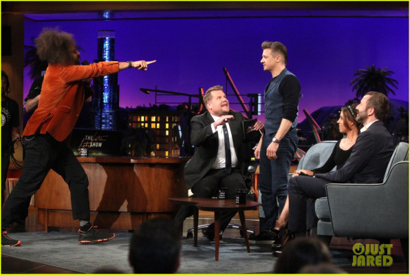 Jeremy Renner pic #987842