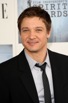 Jeremy Renner pic #608011