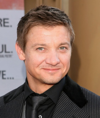 Jeremy Renner pic #608010