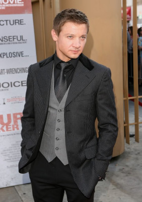 Jeremy Renner pic #608006