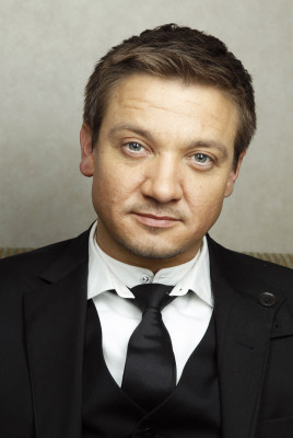 Jeremy Renner pic #604432