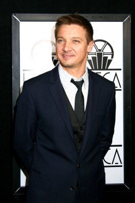 Jeremy Renner pic #636713