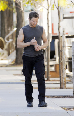 Jeremy Renner pic #646565
