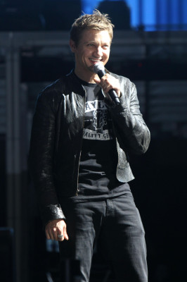 Jeremy Renner pic #646549