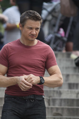 photo 6 in Jeremy Renner gallery [id436663] 2011-11-17 00:00:00