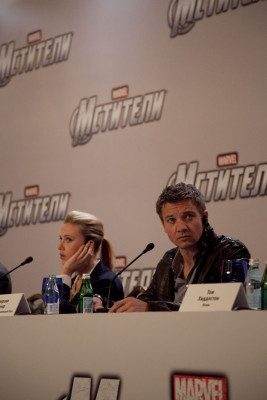 photo 20 in Jeremy Renner gallery [id499994] 2012-04-20 00:00:00