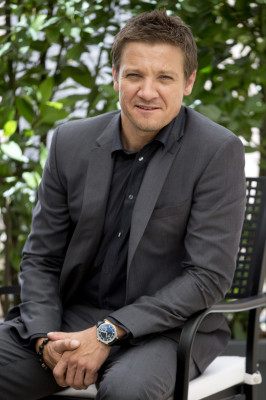 Jeremy Renner pic #538127