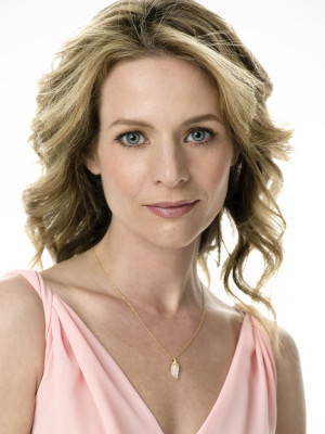 photo 4 in Jessalyn Gilsig gallery [id327035] 2010-12-15 00:00:00
