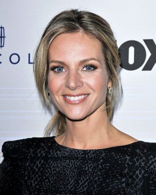photo 5 in Jessalyn Gilsig gallery [id327034] 2010-12-15 00:00:00