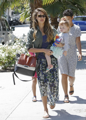 photo 4 in Jessica Alba gallery [id661378] 2013-09-03 00:00:00