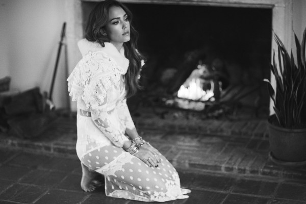 Jessica Alba by Mike Rosenthal for Elle Australia (2017)