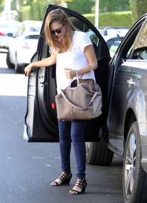 photo 4 in Jessica Alba gallery [id553520] 2012-08-30 00:00:00