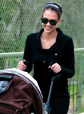 photo 15 in Jessica Alba gallery [id335543] 2011-01-04 00:00:00