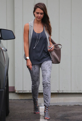Jessica Alba pic #551710
