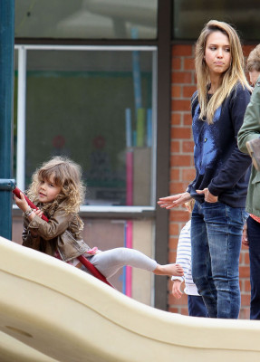 photo 4 in Jessica Alba gallery [id626362] 2013-04-18 00:00:00